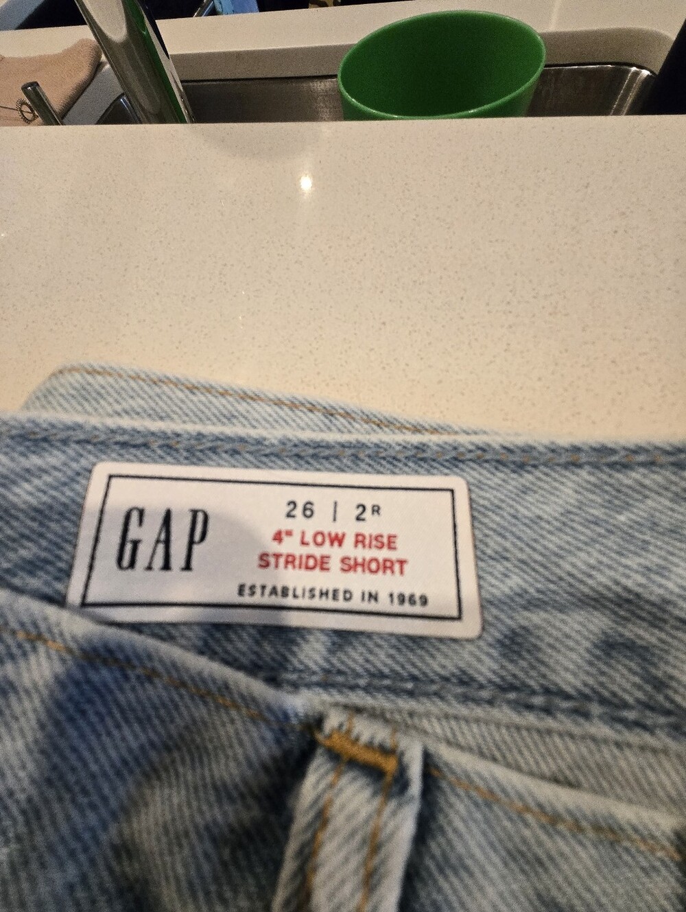 GAP Denim Shorts - Picture 4 of 5